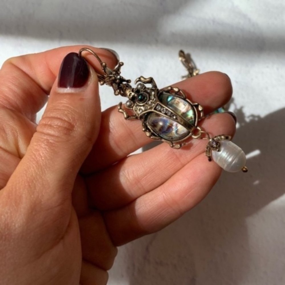 Antique gold insects earrings - Picture 7 of 9